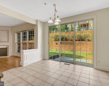 5257 Winter View Drive - Photo Thumbnail 27