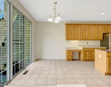 5257 Winter View Drive - Photo Thumbnail 24