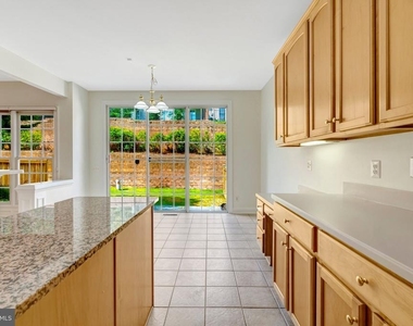 5257 Winter View Drive - Photo Thumbnail 37