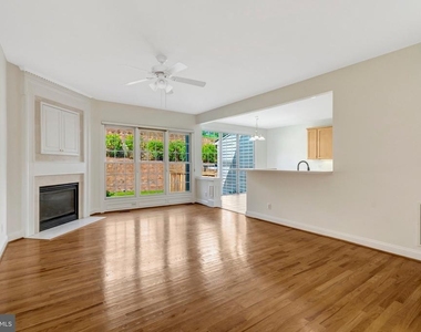 5257 Winter View Drive - Photo Thumbnail 21