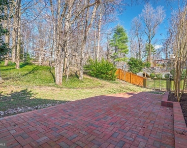 5806 Bent Twig Road - Photo Thumbnail 33