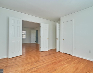 5806 Bent Twig Road - Photo Thumbnail 24