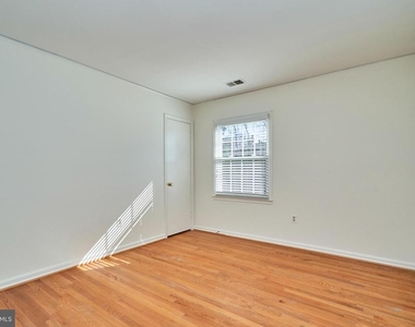 5806 Bent Twig Road - Photo Thumbnail 27
