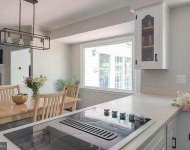 701 Ridge Drive - Photo Thumbnail 21