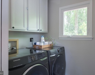 701 Ridge Drive - Photo Thumbnail 26