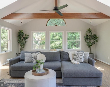 701 Ridge Drive - Photo Thumbnail 6