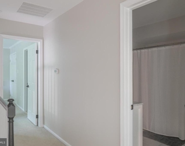 701 Ridge Drive - Photo Thumbnail 34