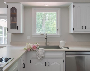 701 Ridge Drive - Photo Thumbnail 20