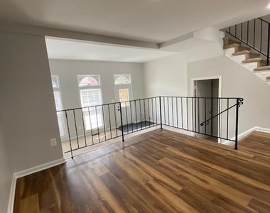 2475 Windbreak Drive - Photo Thumbnail 13