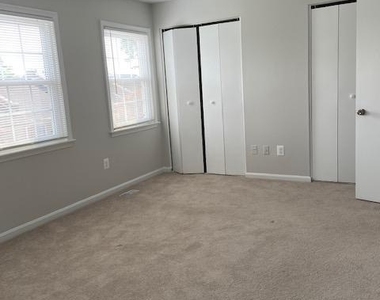 2475 Windbreak Drive - Photo Thumbnail 6