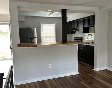 2475 Windbreak Drive - Photo Thumbnail 23