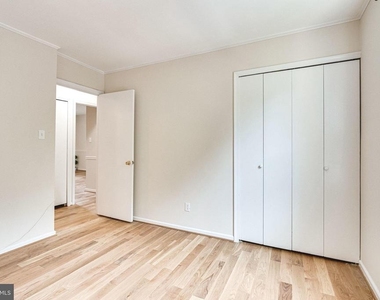 5408 Brixham Court - Photo Thumbnail 23