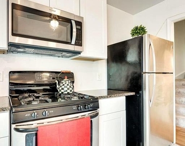 5408 Brixham Court - Photo Thumbnail 13