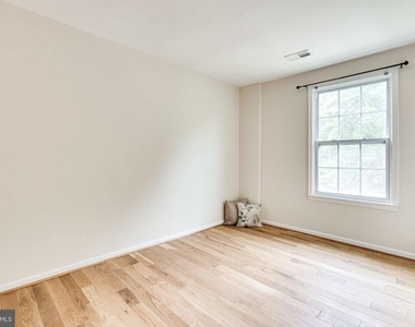 5408 Brixham Court - Photo Thumbnail 20