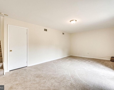 5408 Brixham Court - Photo Thumbnail 27
