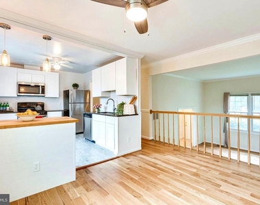 5408 Brixham Court - Photo Thumbnail 8