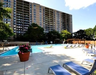 5500 Holmes Run Parkway - Photo Thumbnail 28