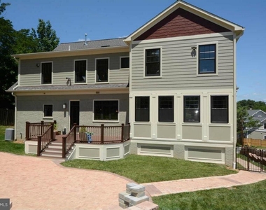 5010 Williamsburg Boulevard - Photo Thumbnail 29