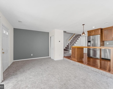 76 N Bedford Street - Photo Thumbnail 6