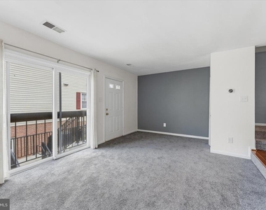 76 N Bedford Street - Photo Thumbnail 4