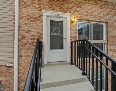 76 N Bedford Street - Photo Thumbnail 1
