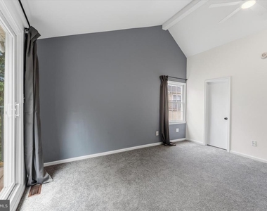 76 N Bedford Street - Photo Thumbnail 16