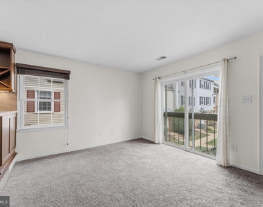 76 N Bedford Street - Photo Thumbnail 5