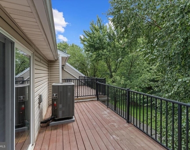 76 N Bedford Street - Photo Thumbnail 20