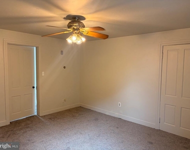 424 Smith Street - Photo Thumbnail 9