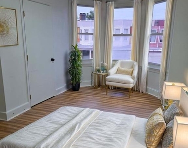 4228 N Fairhill Street - Photo Thumbnail 2