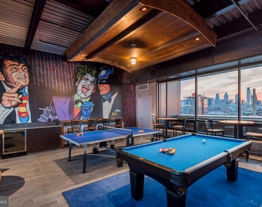 235 N Columbus Boulevard - Photo Thumbnail 15
