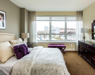 235 N Columbus Boulevard - Photo Thumbnail 52