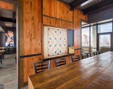 235 N Columbus Boulevard - Photo Thumbnail 14
