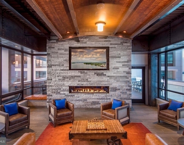235 N Columbus Boulevard - Photo Thumbnail 13