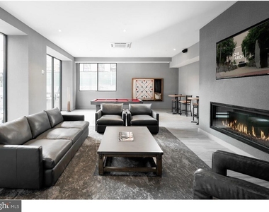 218 Arch Street - Photo Thumbnail 7