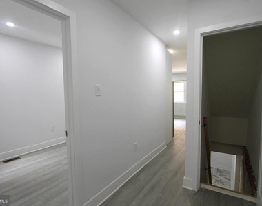 103 E Coulter Street - Photo Thumbnail 20