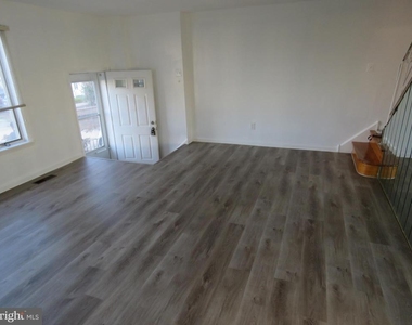 3712 Mechanicsville Place - Photo Thumbnail 1