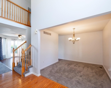 7798 Greene Farm Drive - Photo Thumbnail 9