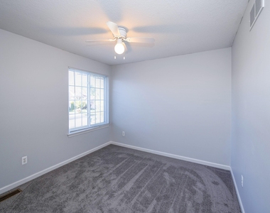 7798 Greene Farm Drive - Photo Thumbnail 28