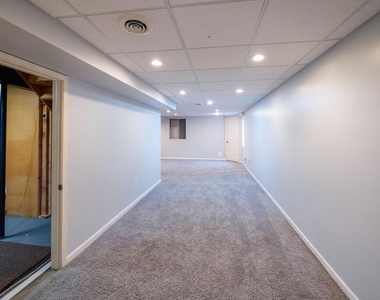 7798 Greene Farm Drive - Photo Thumbnail 45