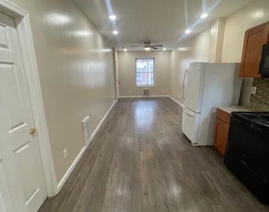 5264 Delancey Street - Photo Thumbnail 1