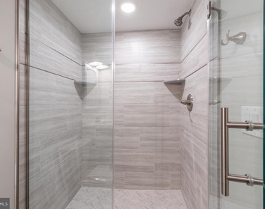 143 W Huntingdon Street - Photo Thumbnail 12