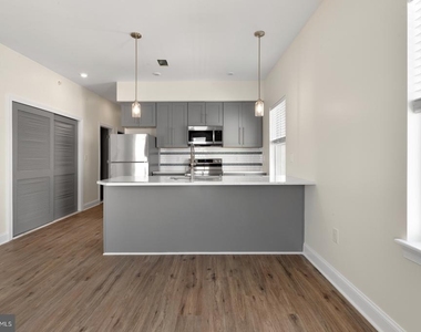 509 Gorgas Lane - Photo Thumbnail 2