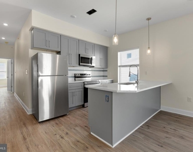 509 Gorgas Lane - Photo Thumbnail 5