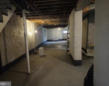 218 E Price Street - Photo Thumbnail 22