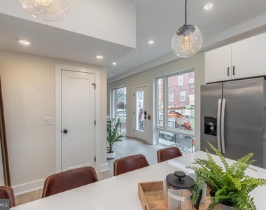 1754 Wylie Street - Photo Thumbnail 5