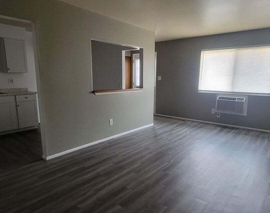 22720 Stair Drive - Photo Thumbnail 2