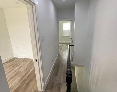 3133 Weikel Street - Photo Thumbnail 9