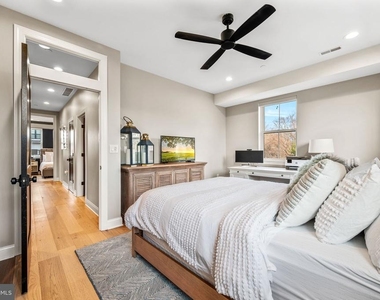 330 Wright Street - Photo Thumbnail 27