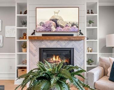 330 Wright Street - Photo Thumbnail 17